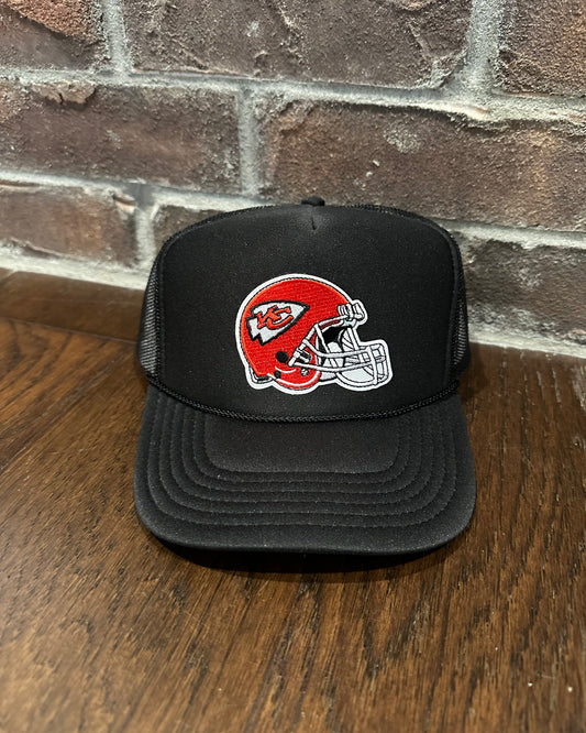 Chiefs Helmet Trucker